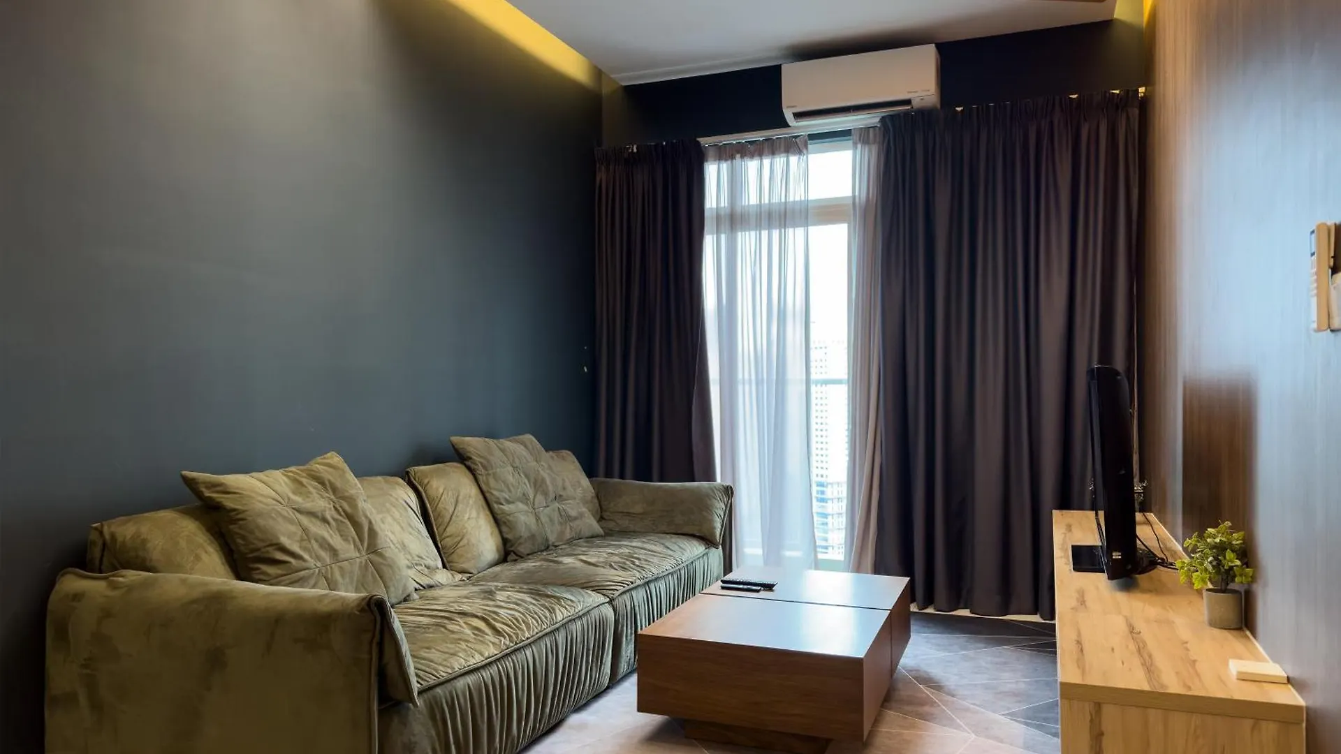 1 Min Walk To Train - 10 Min To Trx - Titiwangsa Sentral Kl Apartman Kuala Lumpur 0*,  Malajzia